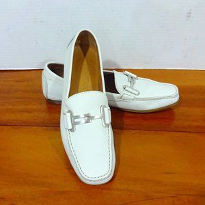 SALVATORE FERRAGAMO WHITE LEATHER HORSEBIT LOAFERS